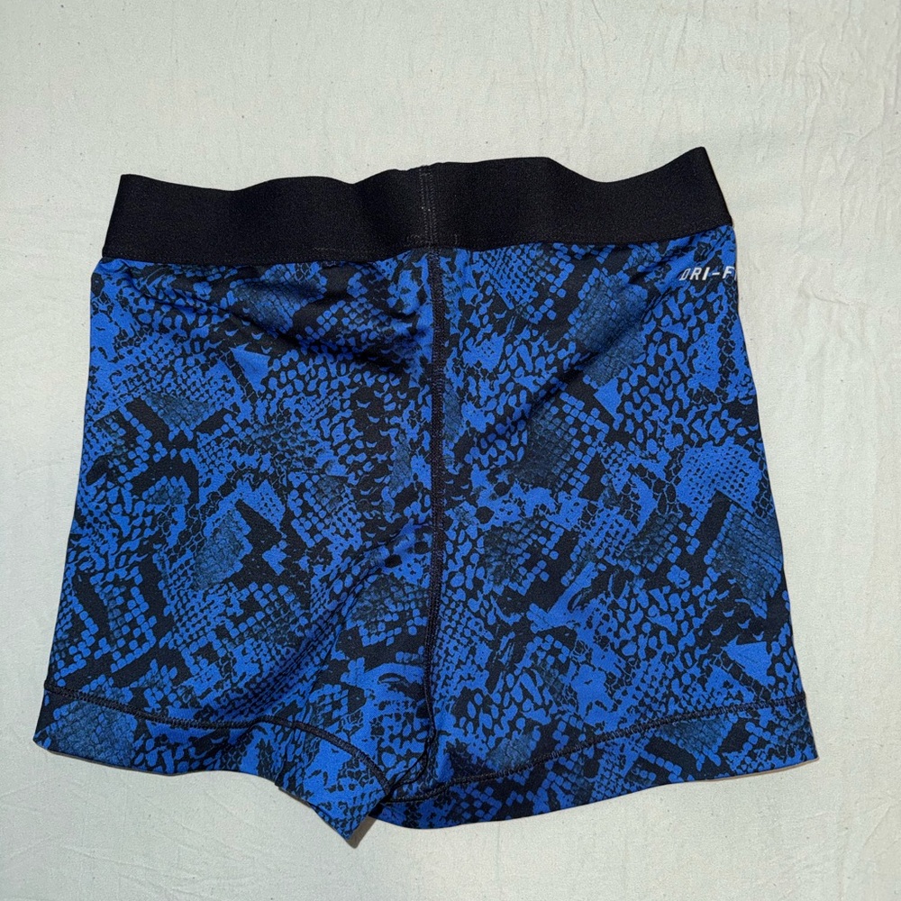 Nike Pro Black and Blue Snake Print Athletic Shorts - Picture 2 of 5